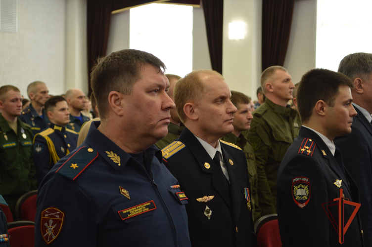 Лучшим спортсменам Росгвардии вручили награды спортивного общества «Динамо»