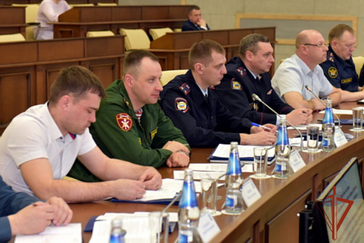 В Барнауле обсудили усиление безопасности в преддверии празднования 80-летия Победы