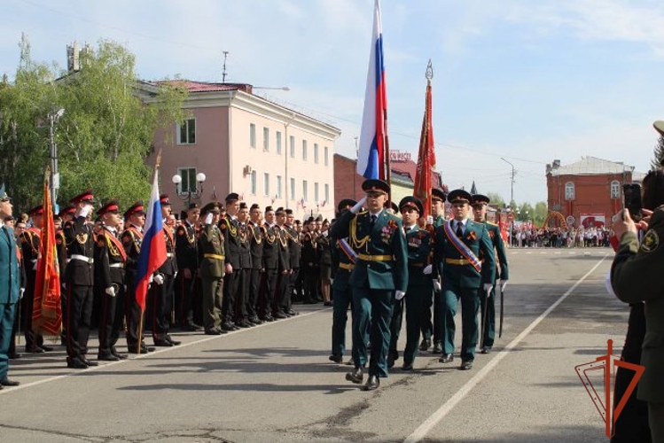 Росгвардия Алтайского края приняла участие в торжественных мероприятиях, посвященных 80-летию Победы
