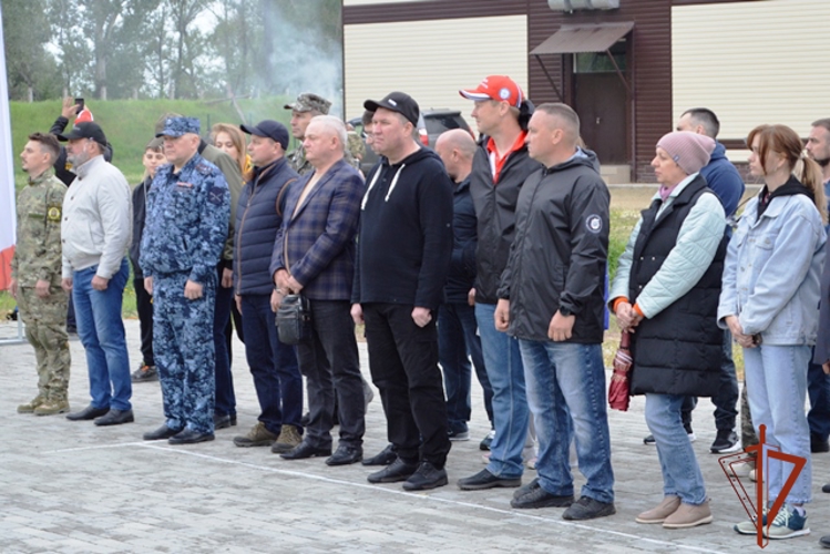 Начальник Управления Росгвардии по Алтайскому краю принял участие в открытии спортивно-стрелкового турнира