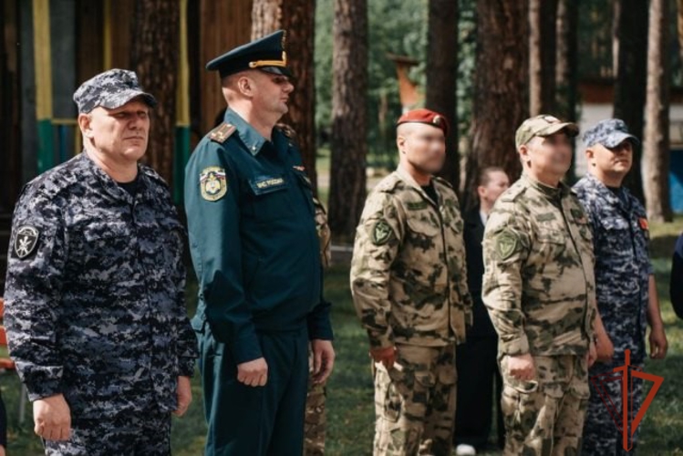 Росгвардия приняла участие в открытии военно-патриотической игры "Зарница 2.0"