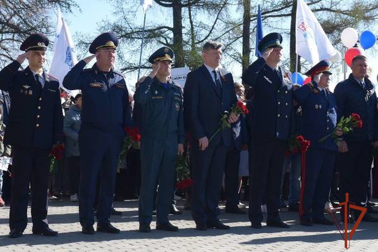 Росгвардейцы обеспечили безопасность первомайских торжеств