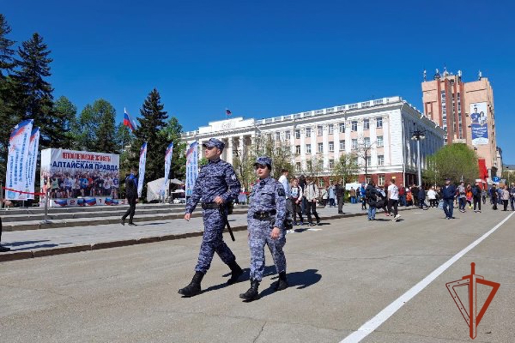 Росгвардейцы обеспечили безопасность первомайских торжеств