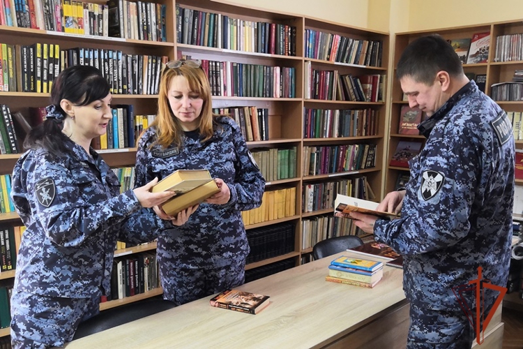 Росгвардейцы провели мероприятия, посвященные празднованию Дня русского языка