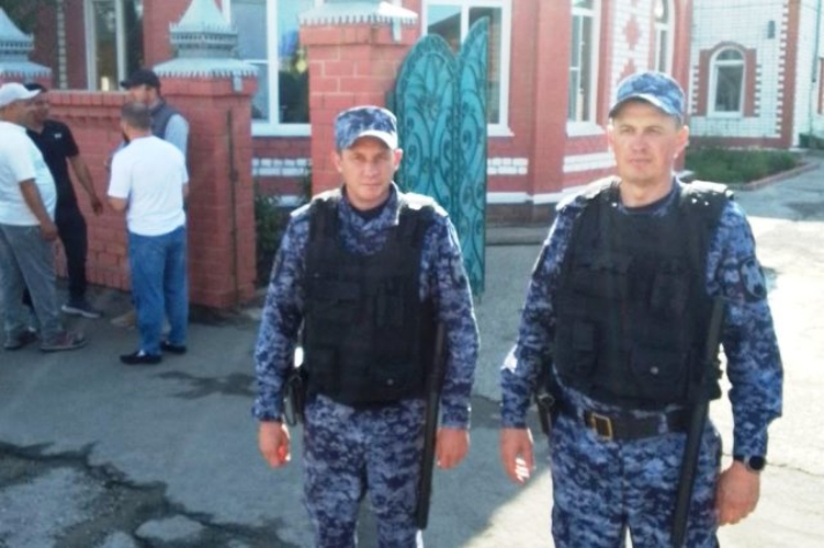 Росгвардейцы обеспечили правопорядок на Курбан-байрам в Алтайском крае