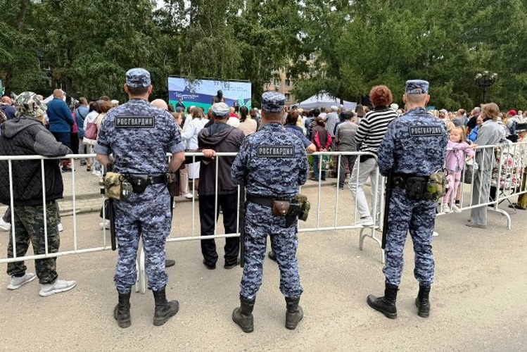 Алтайские росгвардейцы обеспечили правопорядок на фестивале