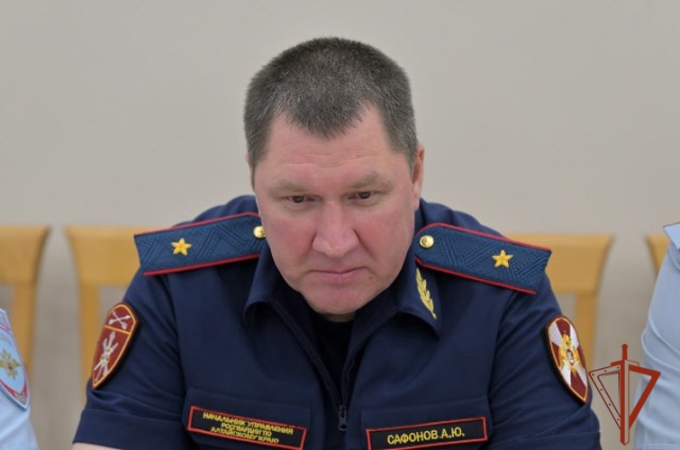 Росгвардия Алтайского края участвует в усилении антинаркотической политики региона