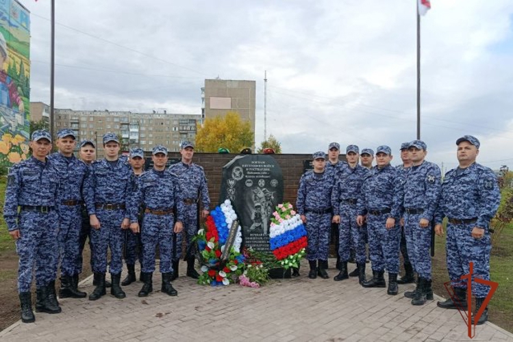 Память о воинах-героях жива