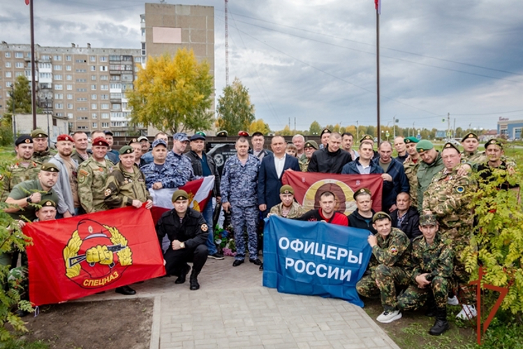 Память о воинах-героях жива