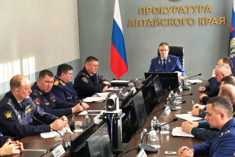 Росгвардия Алтайского края приняла участие в координационном совещании правоохранительных органов 