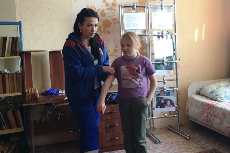Росгвардейцы провели акцию для воспитанников детского дома 