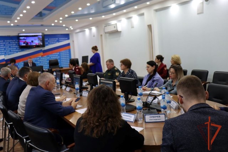Росгвардия Алтайского края на страже летнего отдыха и оздоровления детей