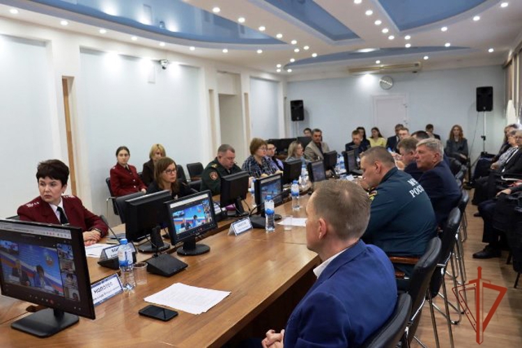 Росгвардия Алтайского края на страже летнего отдыха и оздоровления детей