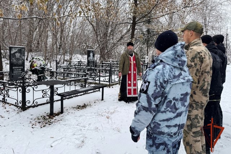 Навечно в строю 