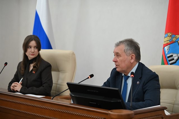 В Алтайском крае прошла очередная сессия Молодежного Парламента