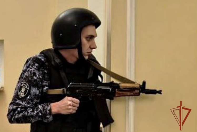 Росгвардия и полиция Алтайского края отработали взаимодействие на совместных учениях