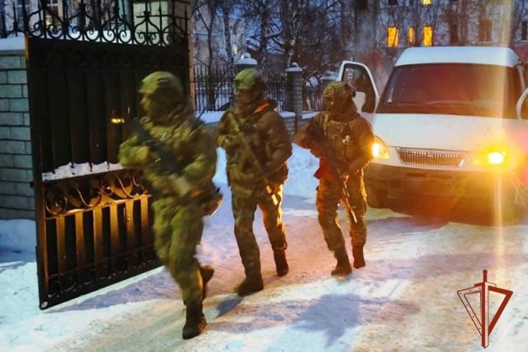 Росгвардия и полиция Алтайского края отработали взаимодействие на совместных учениях