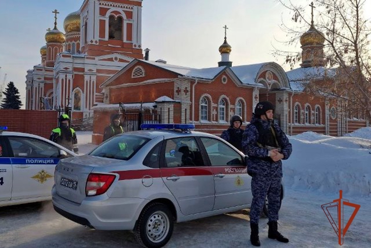 Росгвардия обеспечила безопасность проведения мероприятий, посвященных Крещению Господня в регионе