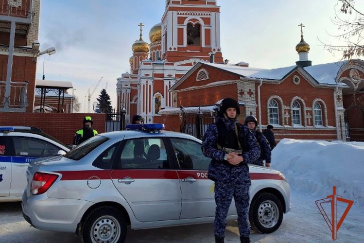 Росгвардия обеспечила безопасность проведения мероприятий, посвященных Крещению Господня в регионе