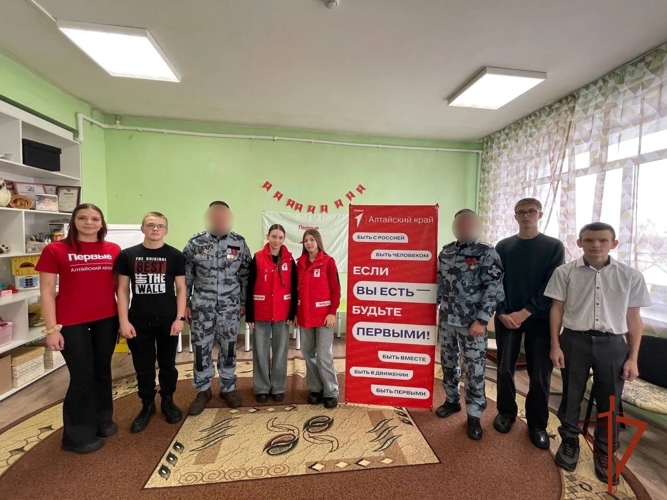Росгвардейцы провели «Урок мужества» в Советской СОШ 