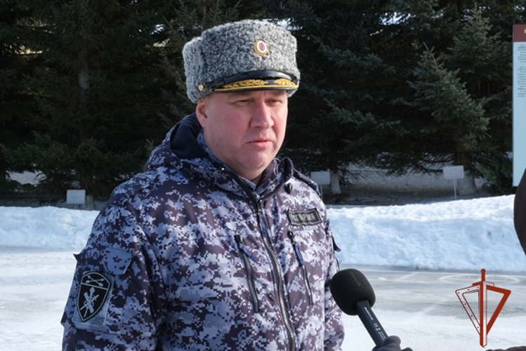 В год десятилетия Росгвардии 30 новых защитников присягнули на верность Родине в Алтайском крае