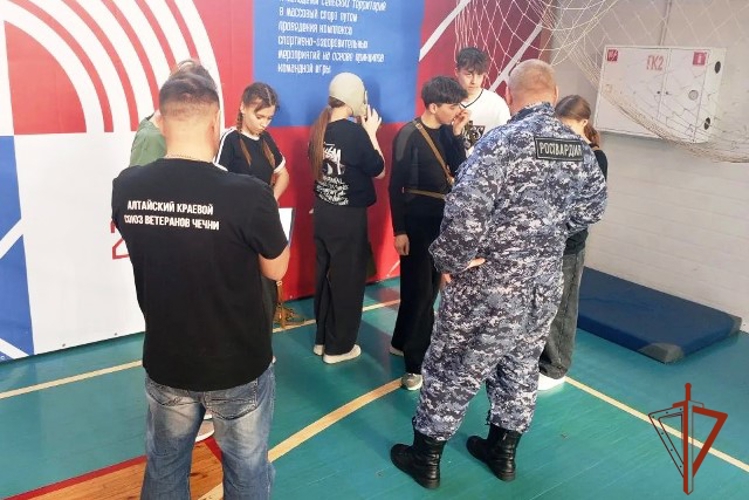 В Троицком районе росгвардейцы провели военизированную эстафету