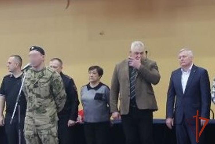 Росгвардейцы стали почетными гостями на краевых соревнованиях по греко-римской борьбе