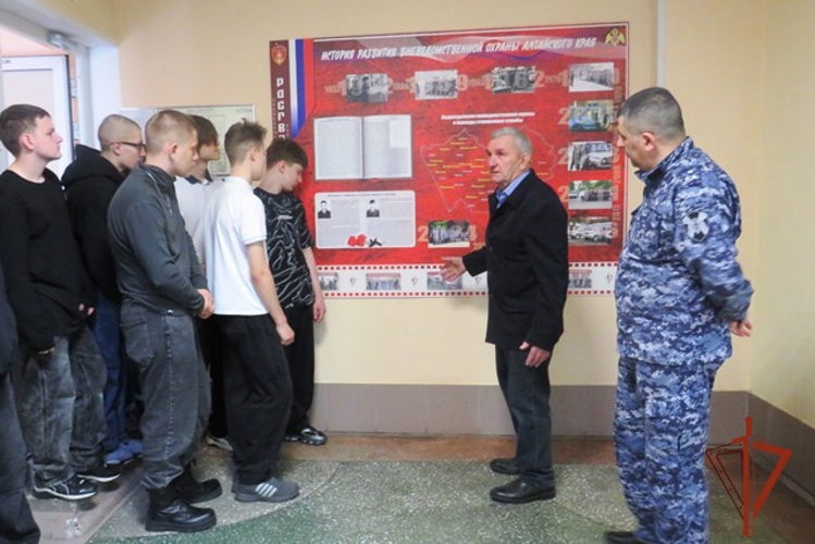 В Алтайском Управлении вневедомственной охраны прошел День открытых дверей