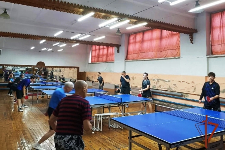 Алтайские росгвардейцы объединяют поколения посредством спорта