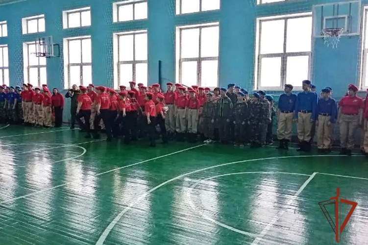 Представитель алтайской Росгвардии принял участие в судействе районного военно-патриотического конкурса