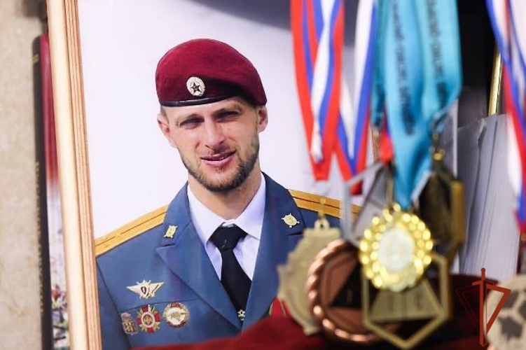 В Алтайском крае прошел турнир по смешанным единоборствам, посвященный памяти Героя России