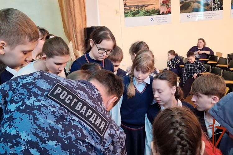 Алтайская Росгвардия и МЧС объединили усилия в области безопасности
