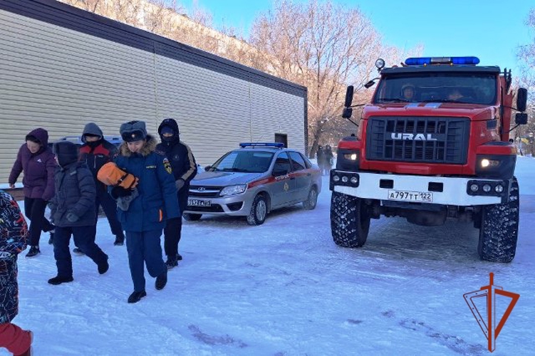 Алтайская Росгвардия и МЧС объединили усилия в области безопасности