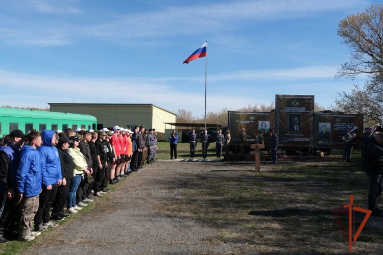 Алтайская Росгвардия организовала патриотический фестиваль