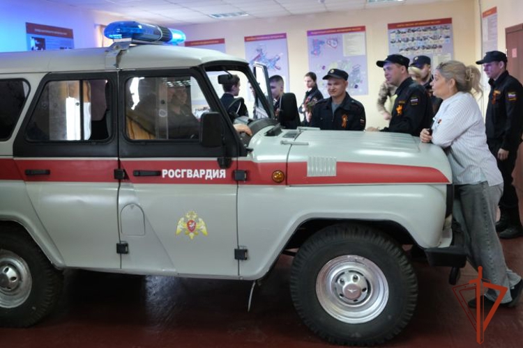 Алтайская Росгвардия организовала патриотический фестиваль