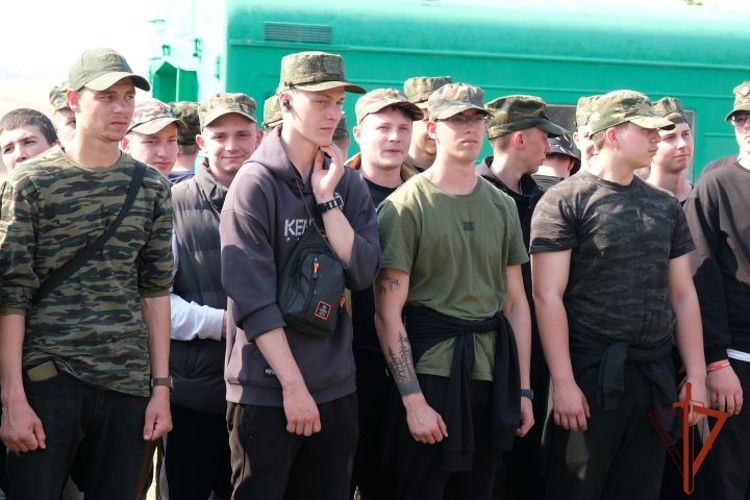 Алтайская Росгвардия организовала патриотический фестиваль