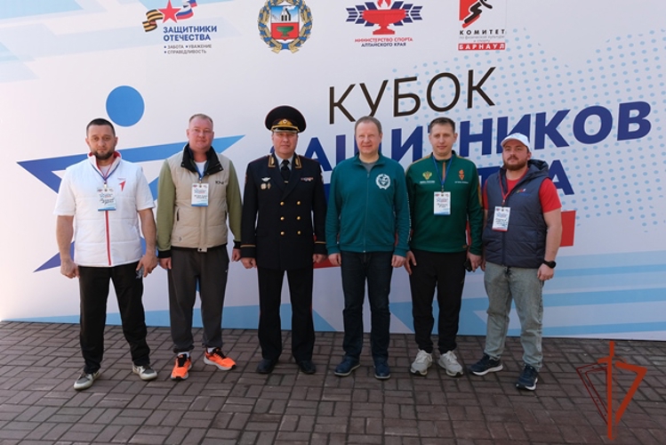 Руководитель алтайской Росгвадии принял участие в открытии спортивного турнира 