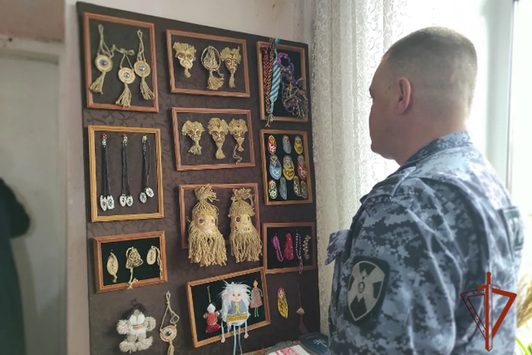 Алтайская Росгвардия познакомилась с традициями коренных народов