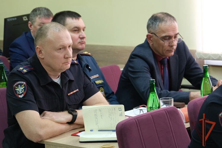 В Алтайской Росгвардии прошло плановое заседание Оперативного штаба