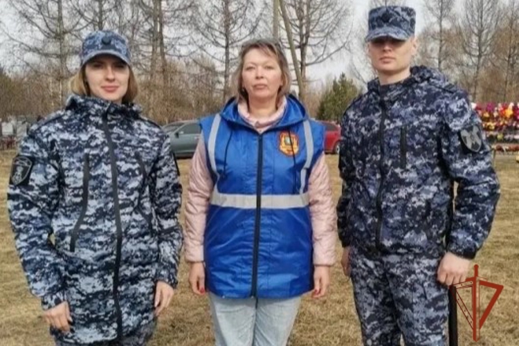 Росгвардия Алтайского края обеспечила правопорядок на религиозном мероприятии