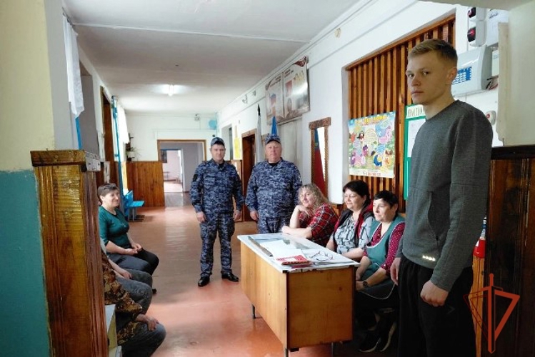 Сотрудники алтайской Росгвардии приняли участие во всероссийских учениях