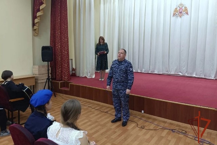 Юные таланты Алтайского края покорили сцену в Росгвардии