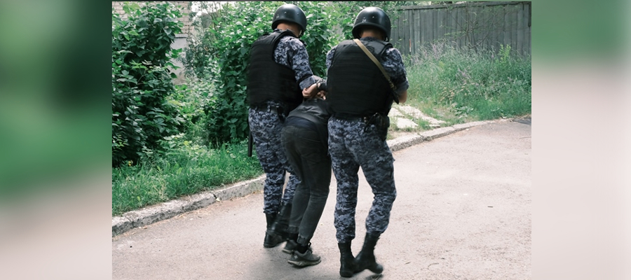 Сотрудники Росгвардии задержали гражданина за нападение на медработника