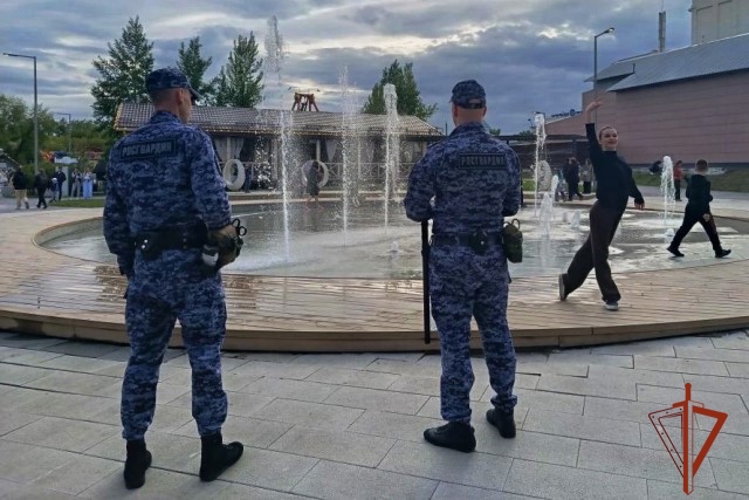 Росгвардейцы Алтайского края обеспечили безопасность «Ночи музеев»