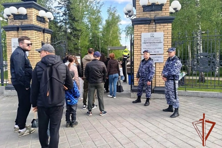 Росгвардейцы Алтайского края обеспечили безопасность «Ночи музеев»