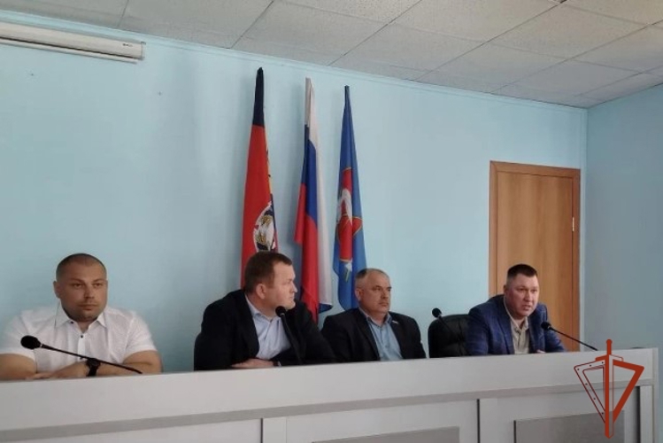 Начальник Управления Росгвардии по Алтайскому краю обсудил роль ветеранов и волонтеров