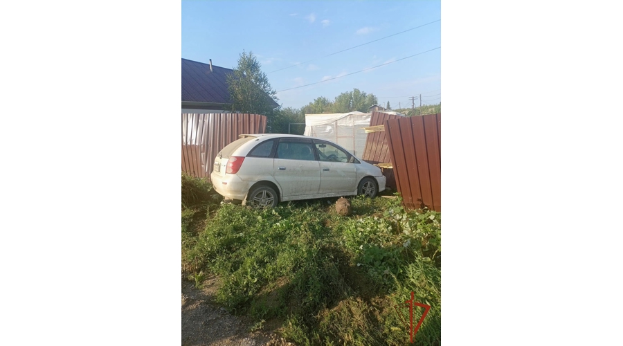 Сотрудники Росгвардии задержали двух нарушителей, скрывшихся с мест ДТП в Алтайском крае
