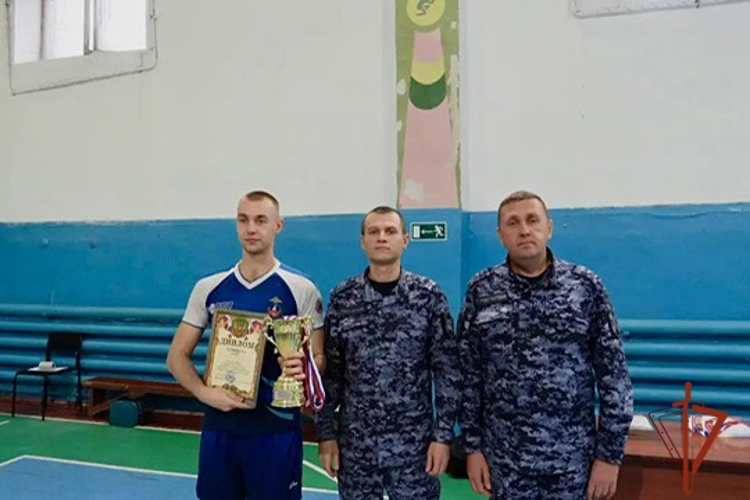 В Управлении Вневедомственной охраны Росгвардии по Алтайскому краю состоялся турнир «Кубок вневедомственной охраны» по волейболу
