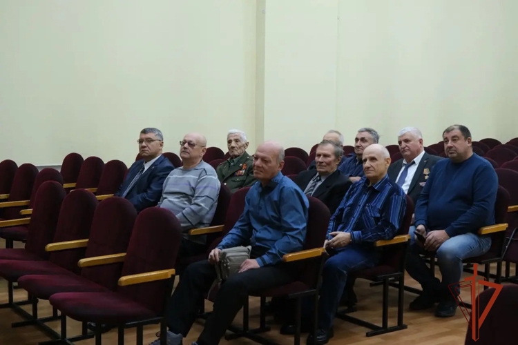 В Барнауле состоялся «День открытых дверей» для ветеранов Алтайского соединения Внутренних войск